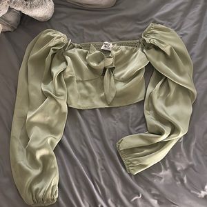 Princess Polly Cropped Long Sleeve Green Shirt